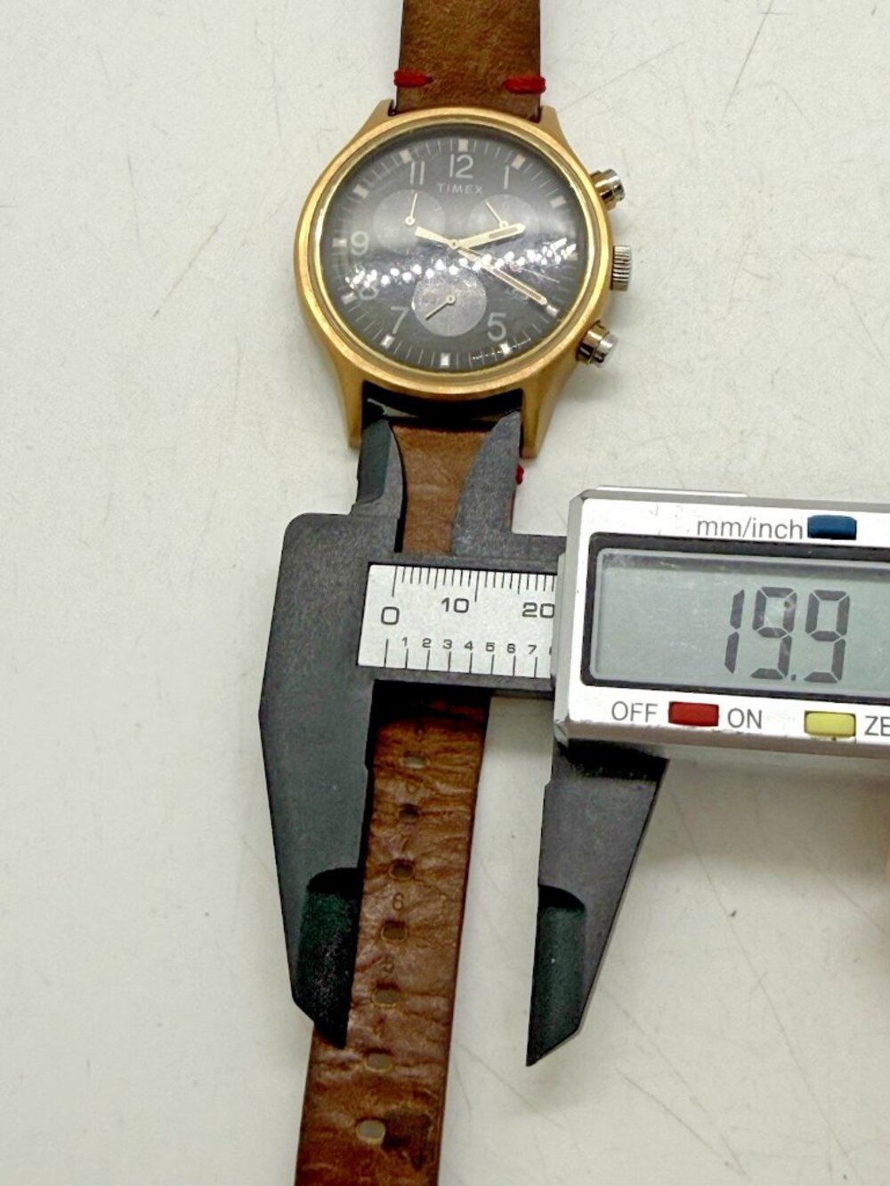 Timex MK1 Stainless Steel Chronograph Leather Strap Men's Watch TW2R96300 WR50M - Picture 6 of 8
